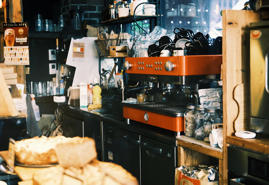 Cafés & Bars